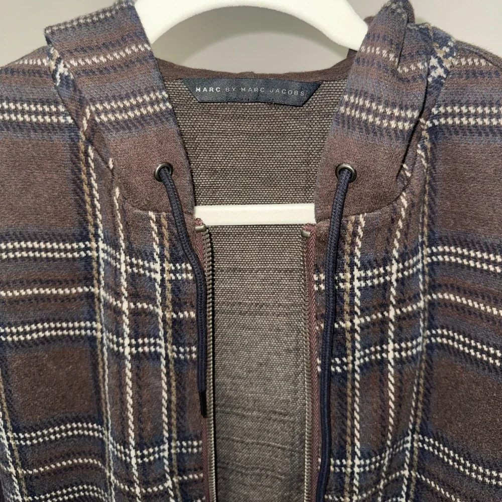 Marc by Marc Jacobs Plaid Zip-Up Hoodie Jacket – Brown & Navy - Picture 2 of 10